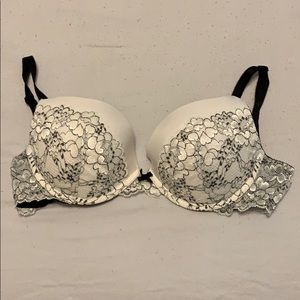 Victoria secret push up bra